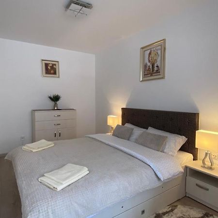 Trust Apartaments Брашов Екстер'єр фото